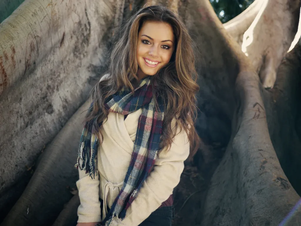 Beautiful Smile Girl Woman Happy Young Portrait Female 642877 1024x768
